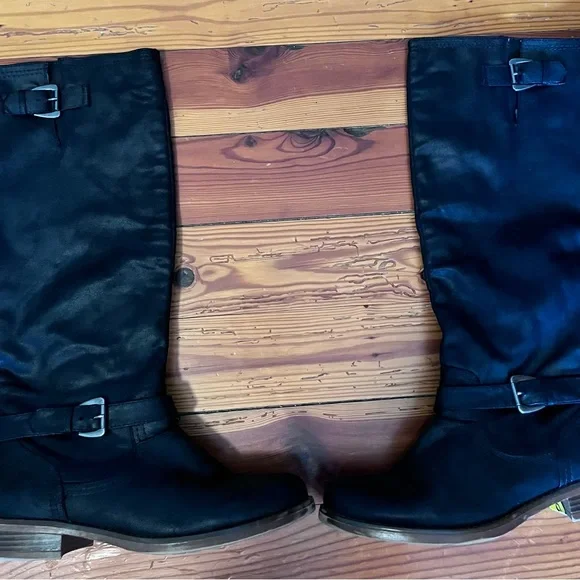 XOXO Black leather boots size 9 - Picture 2 of 12